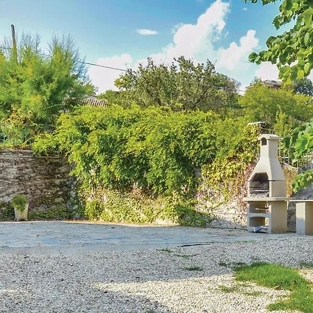 Isabella Дом отдыха