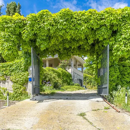 Дом отдыха Isabella Альяно-Терме